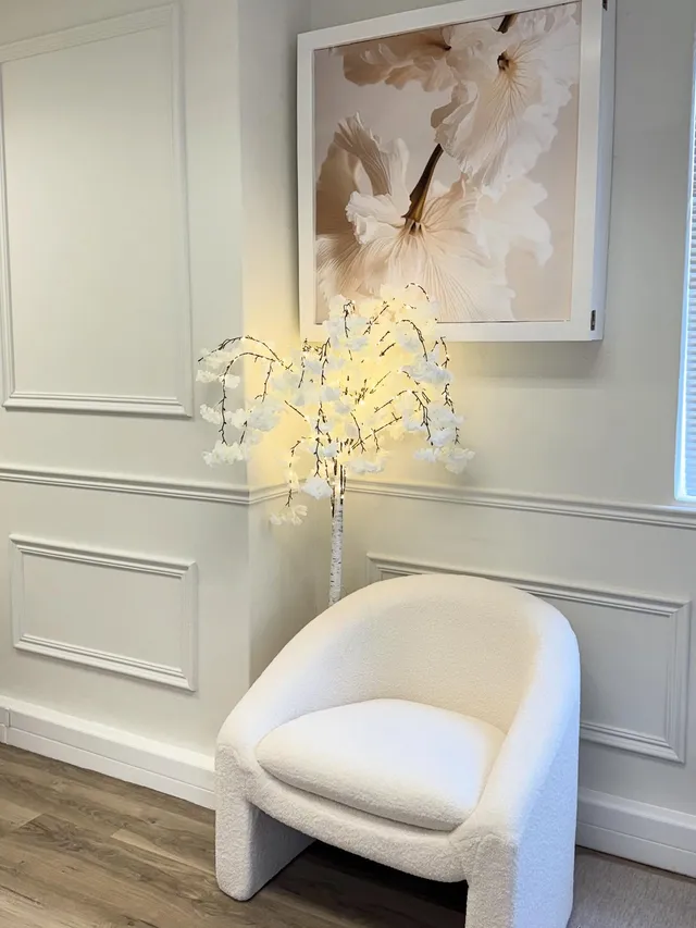 Relaxation lounge at Elite Spa & Aesthetics